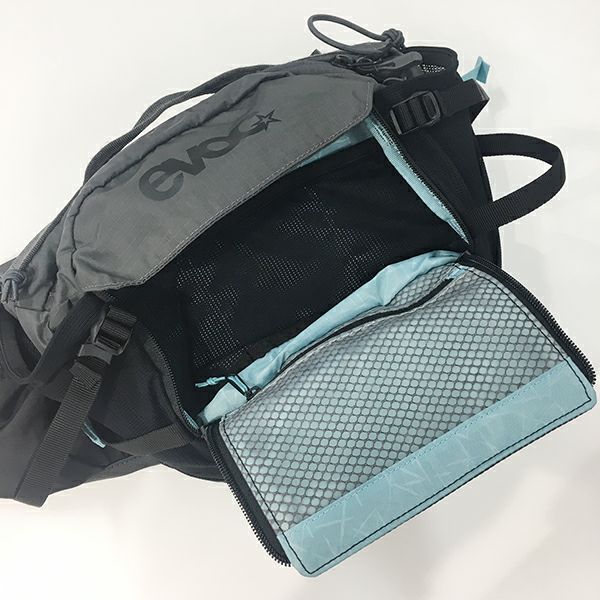 evoc TECHNICAL PERFORMANCE PACKS HIP PACK PRO 3L/イーボック