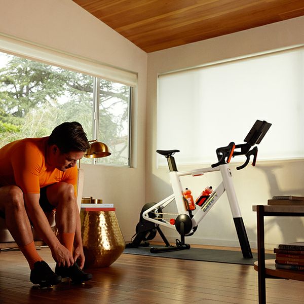 Wahoo ZWIFT RIDE with KICKR CORE 2/ワフー ズイフトライドwith